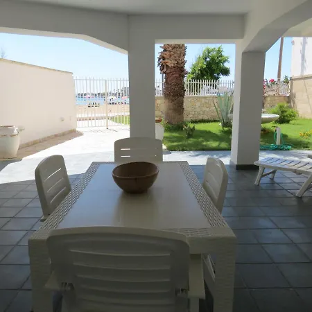 Holiday home Salentoguests Sulla *