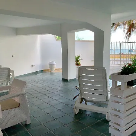 Salentoguests Sulla * Porto Cesareo